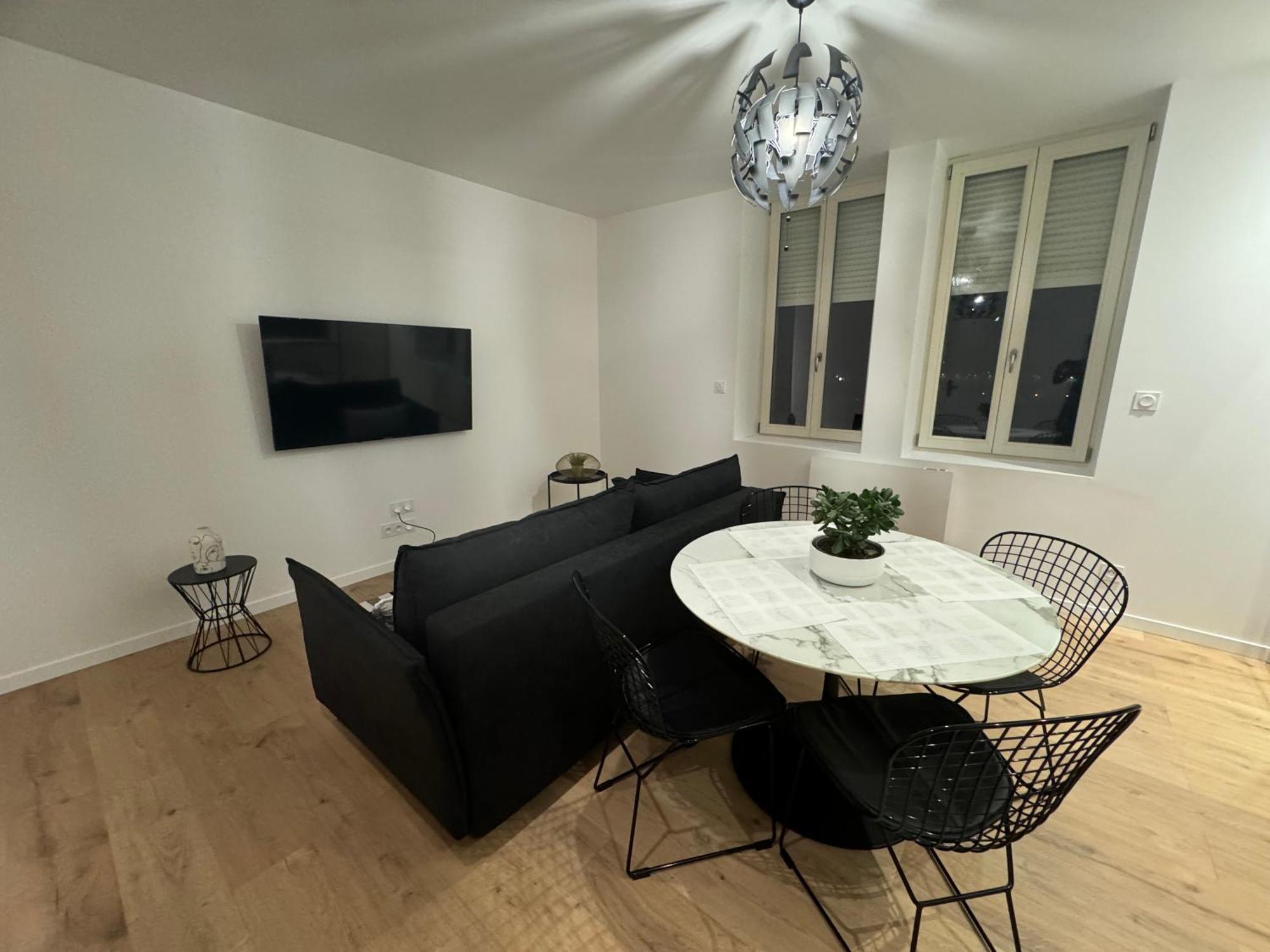Appartement VIII - Haut Standing Proche Luxembourg Et Cattenom Nilvange Eksteriør billede